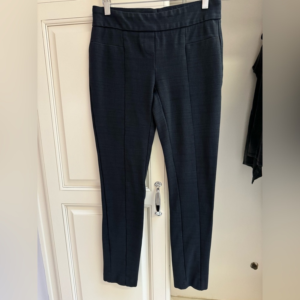 3/$15 Hilary Radley Ponte Slim Leg Stretch Ankle Pants Navy & Black Women’s XS